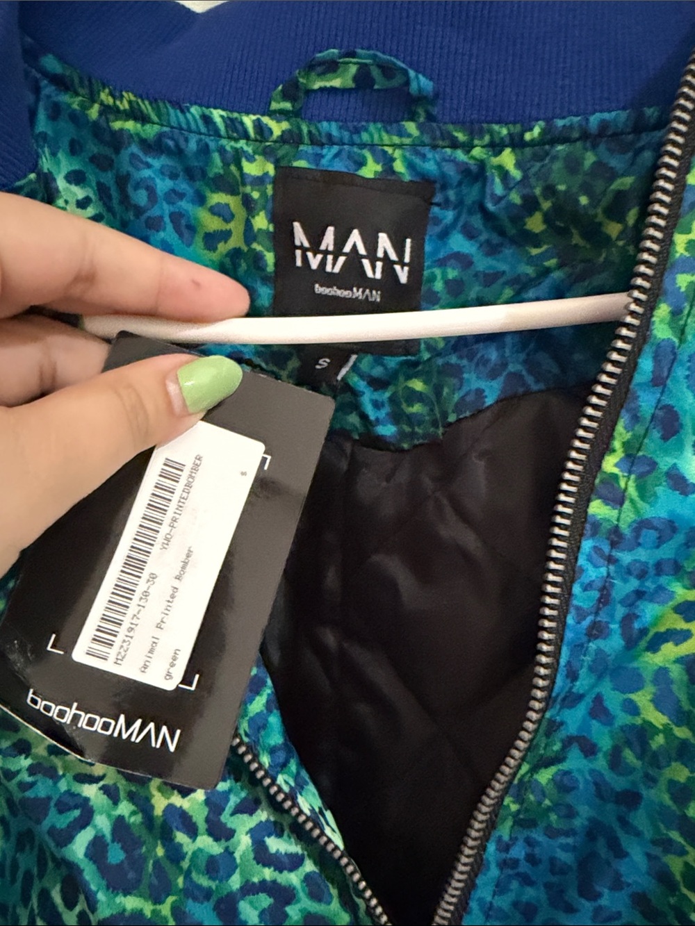 Boohoo Blue and Green Leopard Print Bomber Jacket - Picture 2 of 4